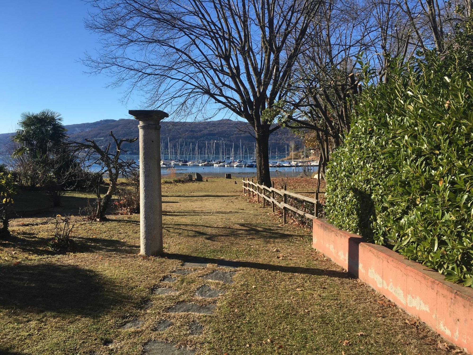 The Gulf Villa - Lago Maggiore Monvalle Exteriér fotografie